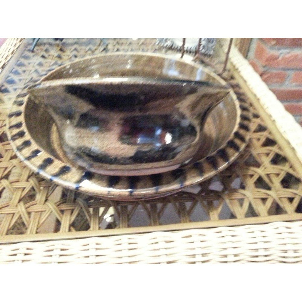 Pottery with platter and bowl or planters  8 x 3.5...14 x 2.  Very nice set.